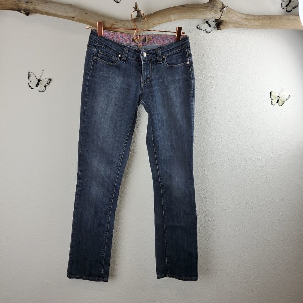 Paige skyline skinny medium wash denim jeans